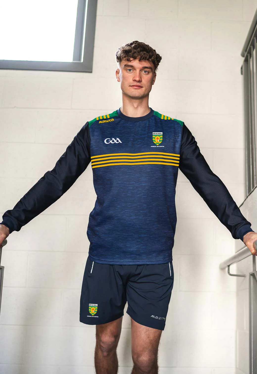 Donegal Boston Errigal Style Sweater Adults - Image 2