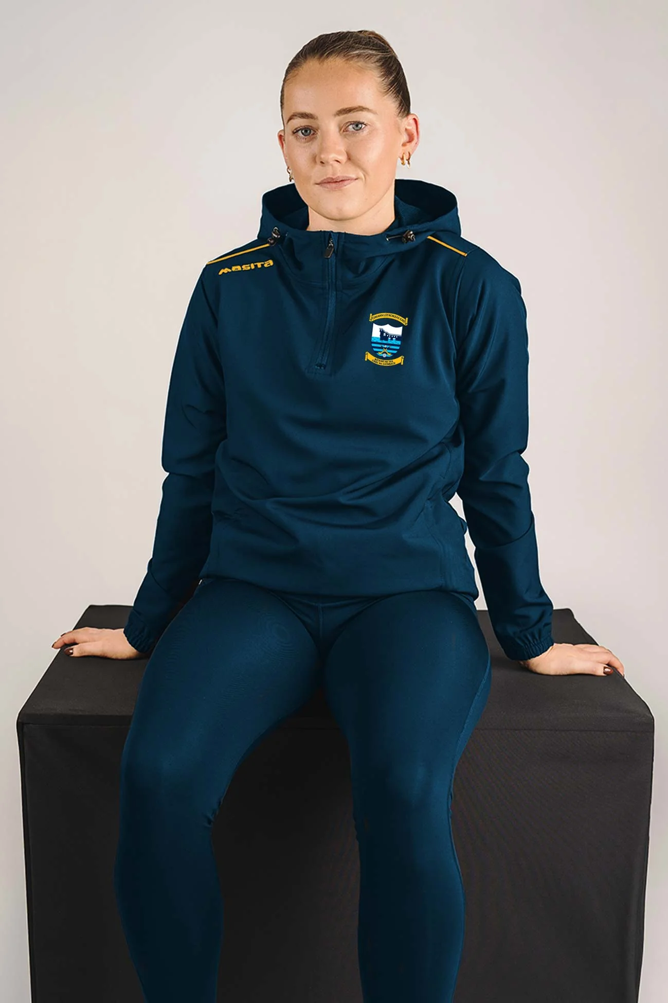 Salthill Knocknacarra Navy Vermont Style Pullover Hoodie Adults - Image 4