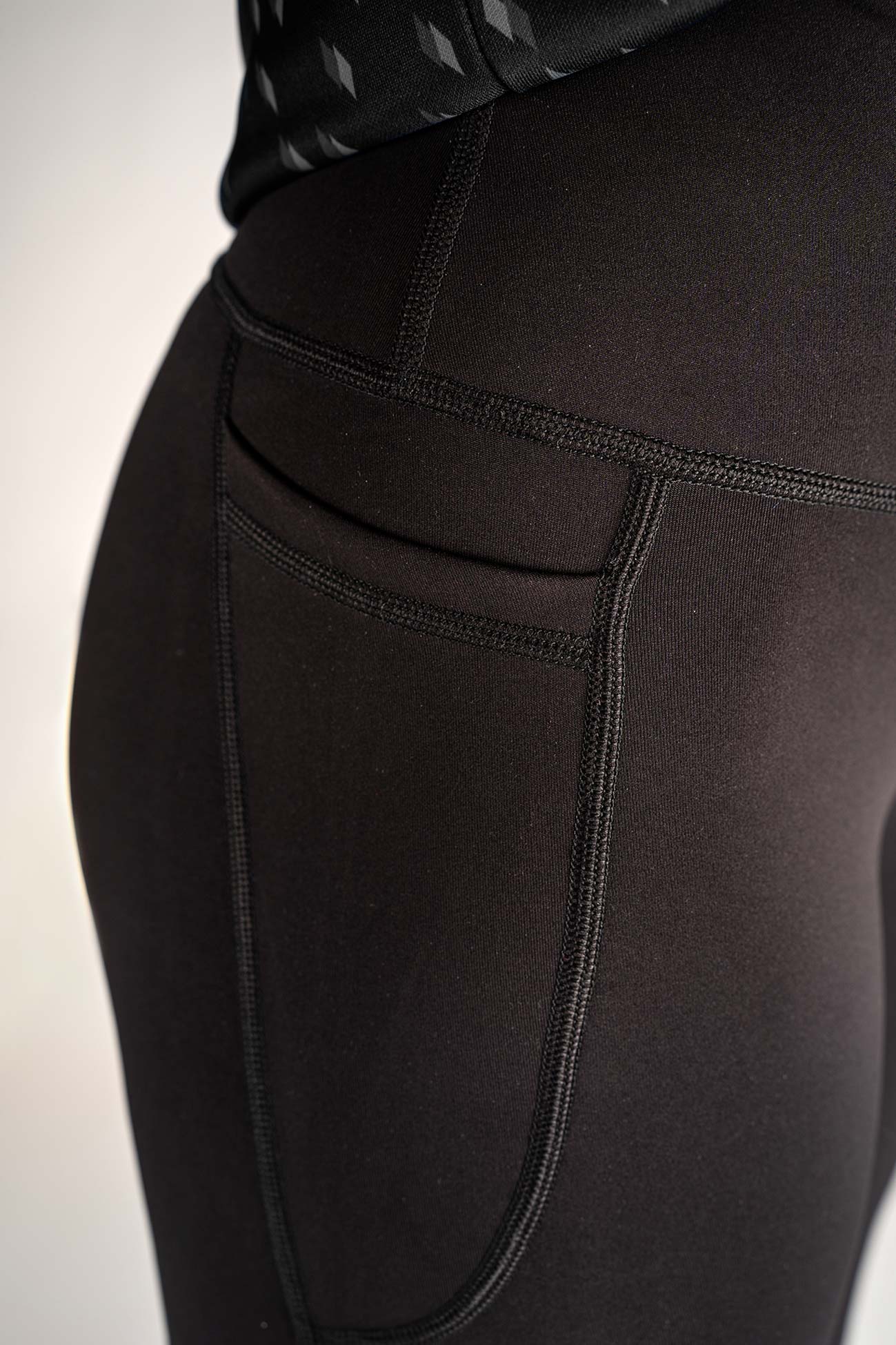 St Vincents Camogie Black Leggings Kids & Adults - Image 5